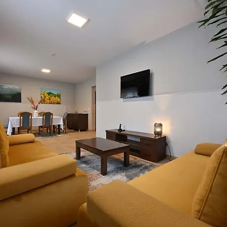 Lane Hotel Sjenica