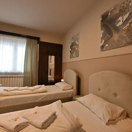 Hotel Lane Sjenica