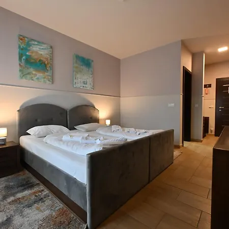 Lane Hotel Sjenica